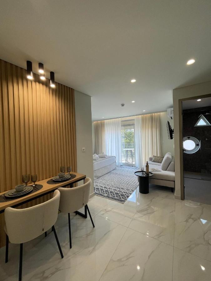 Urban Suites Athens Atenas Exterior foto